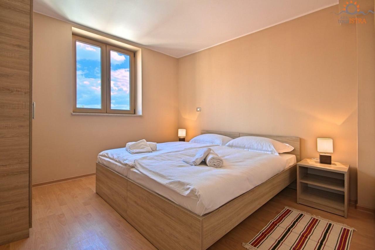 Rotonda Inn Novigrad Novigrad Istria Kültér fotó