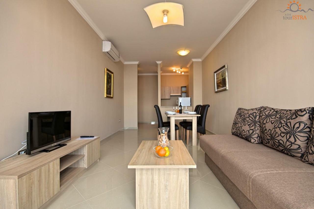 Rotonda Inn Novigrad Novigrad Istria Kültér fotó
