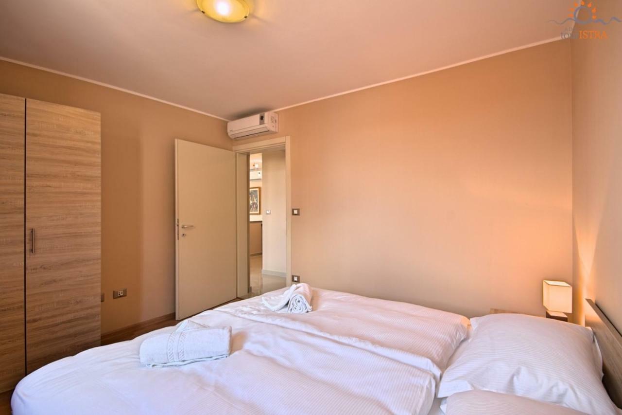 Rotonda Inn Novigrad Novigrad Istria Kültér fotó