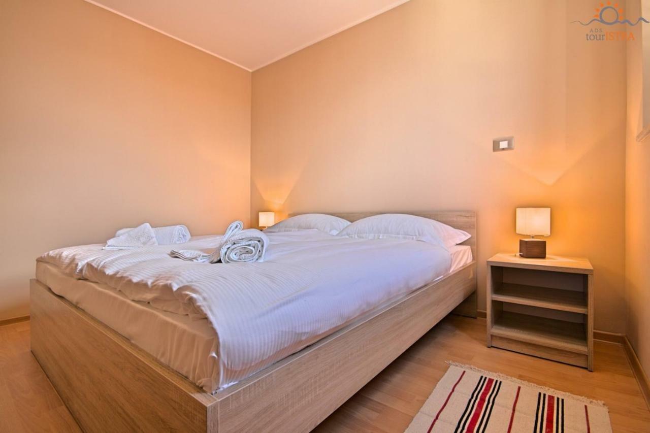 Rotonda Inn Novigrad Novigrad Istria Kültér fotó